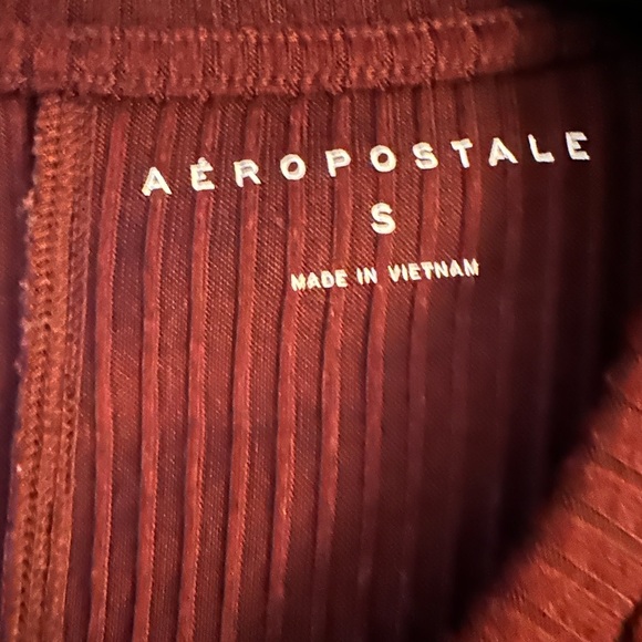 Aeropostale Sweater - Picture 2 of 4
